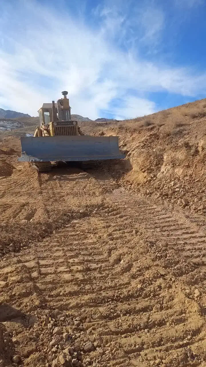 اجاره بلدوزر 85 کوماتسو|خودرو سنگین|قائن, |دیوار