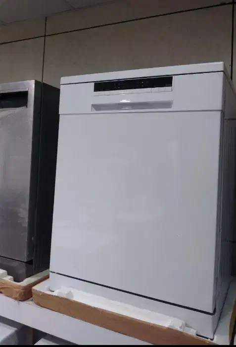 ماشین ظرفشویی الجی قدیمی اصل|ماشین ظرفشویی|قم, زنبیل آباد|دیوار