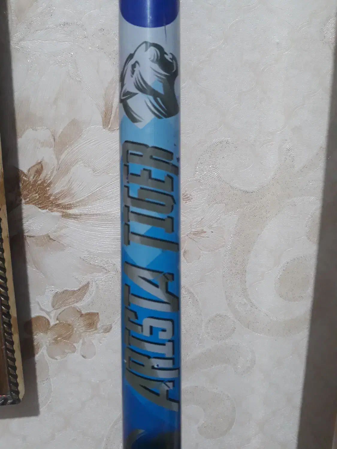 چوب کربنی تایگر دسته بلند|ماهیگیری|نقده, |دیوار