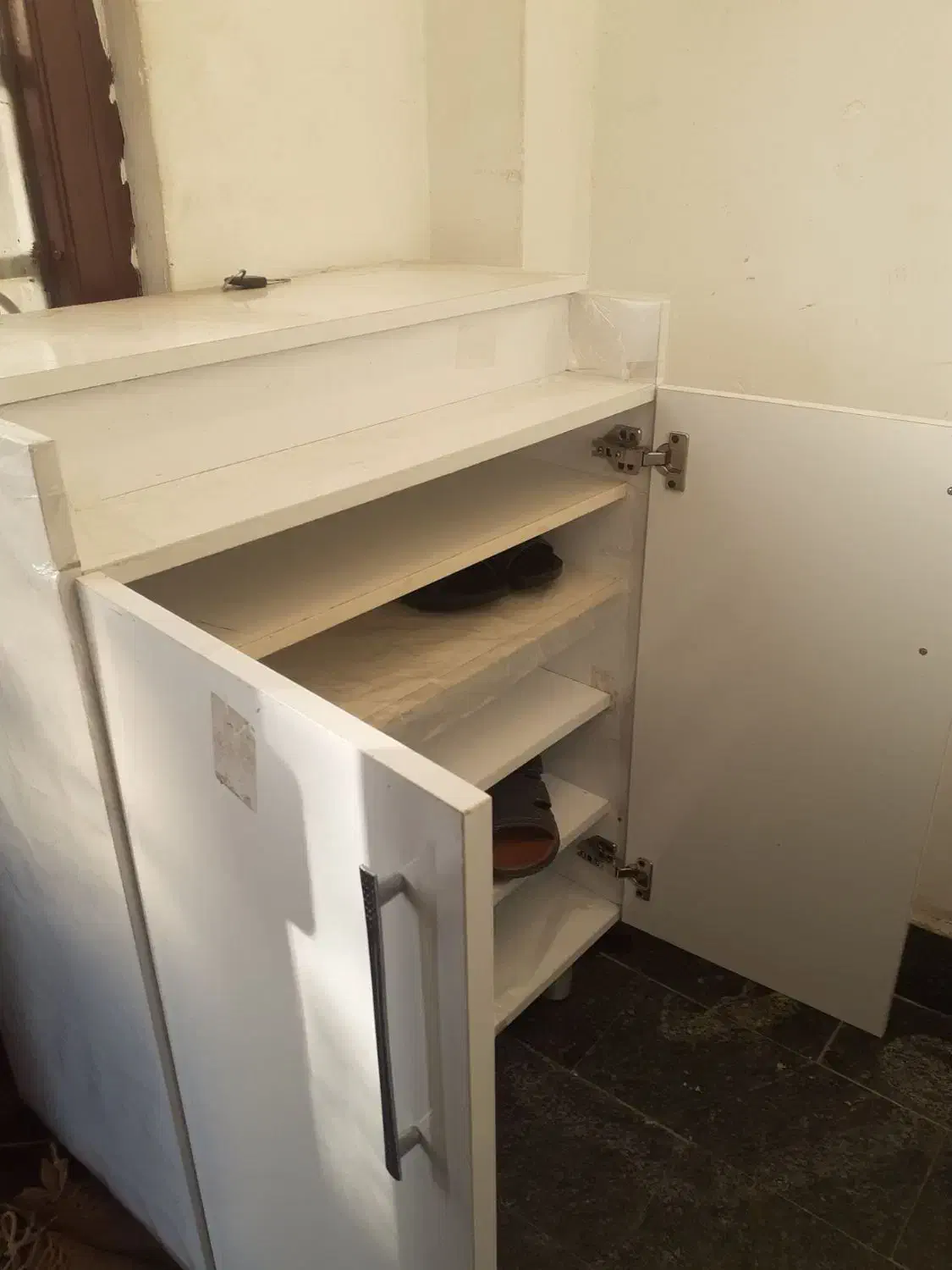 فروش فوری فوری جا کفشی دو در تخفیف دار|جاکفشی، کمد، دراور|تبریز, |دیوار