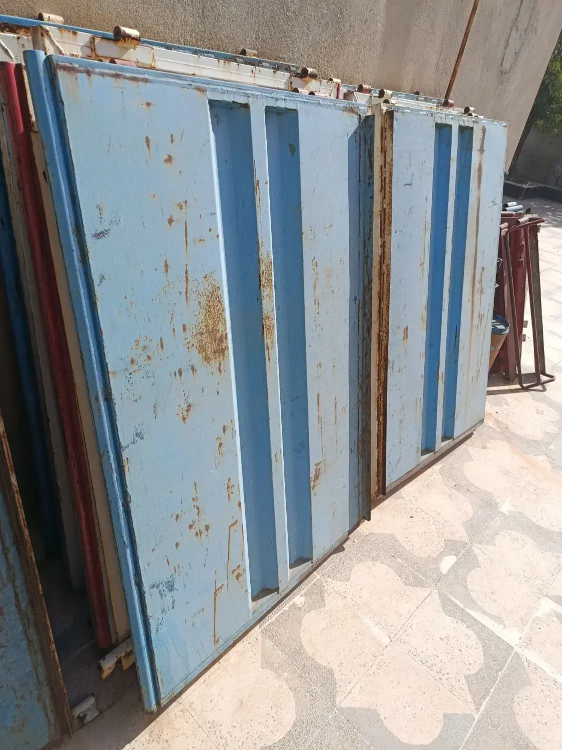 درب لبه تریلی کفی ۱۲۶۰|قطعات یدکی و لوازم جانبی|شیراز, شهرک فرزانگان|دیوار