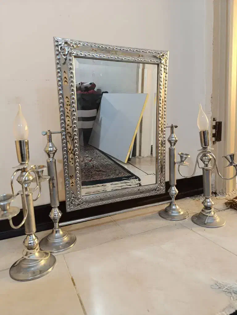 آینه و شمعدان|آینه|کرمان, |دیوار