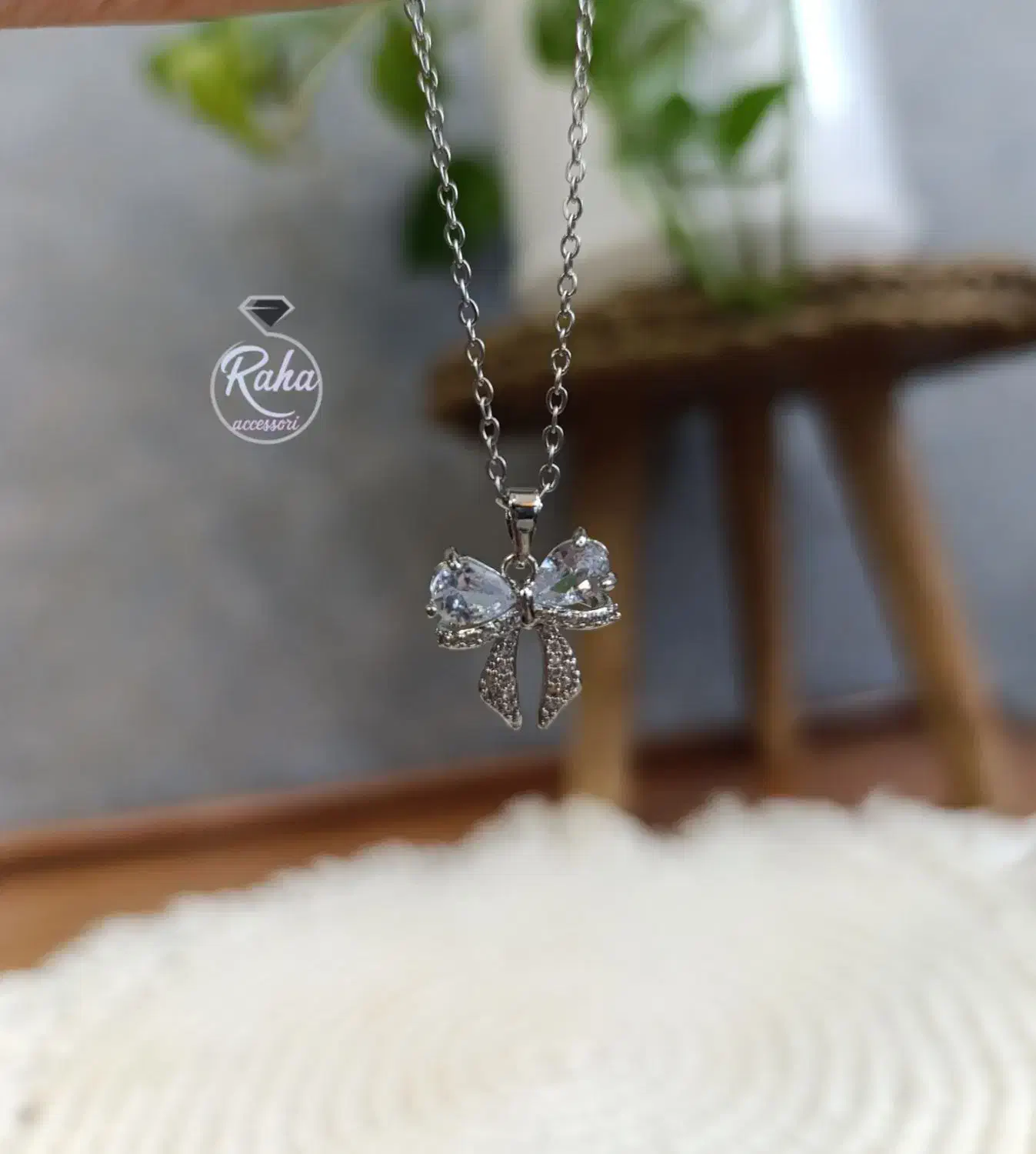 گردنبند پاپیونی جواهری|بدلیجات|کرمانشاه, |دیوار