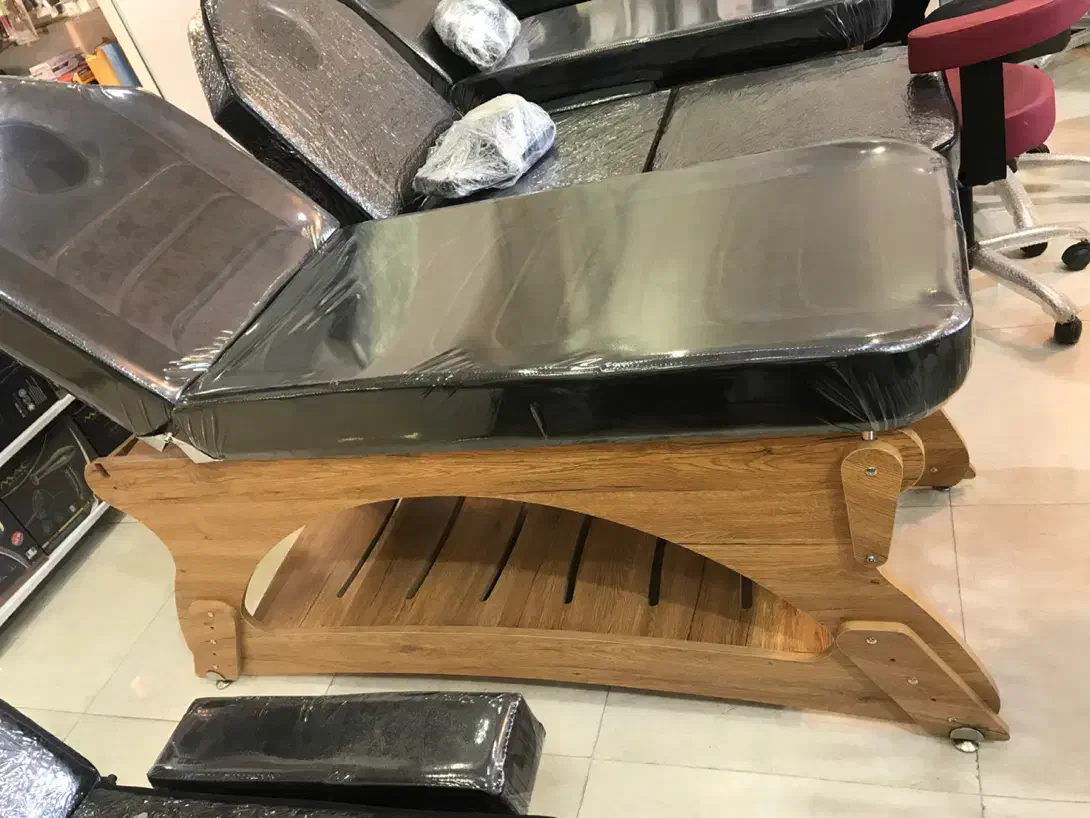 تخت سالنی حرفه ای مقاوم و شیک|آرایشگاه و سالنهای زیبایی|یزد, |دیوار