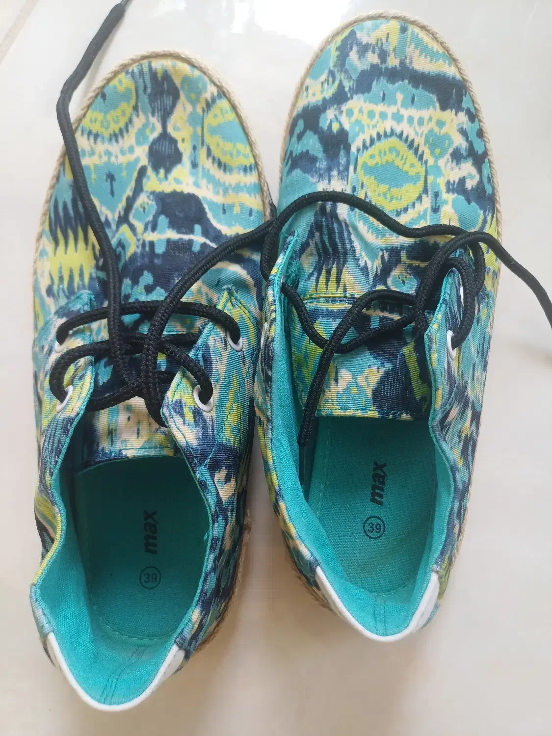 کفش مارک|کیف، کفش، کمربند|اصفهان, باغ کاران|دیوار