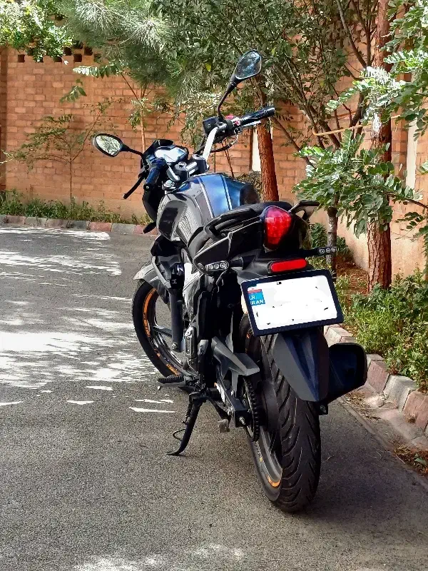 بنلی ۱۵۰ بسیار تمیز|موتورسیکلت|تبریز, |دیوار