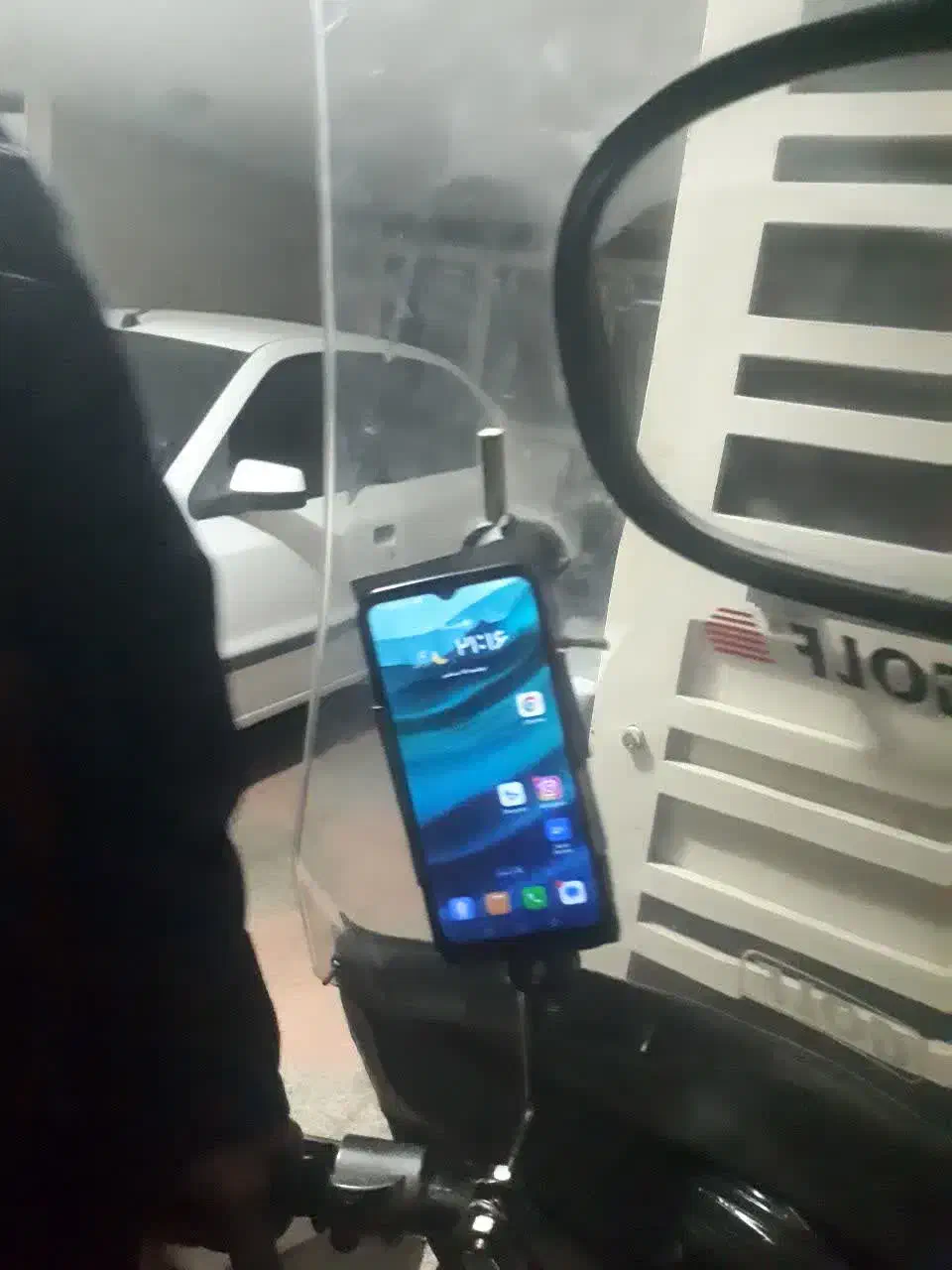 فروش موبایل گیر موتور سیکلت|قطعات یدکی و لوازم جانبی|اصفهان, گرکان|دیوار