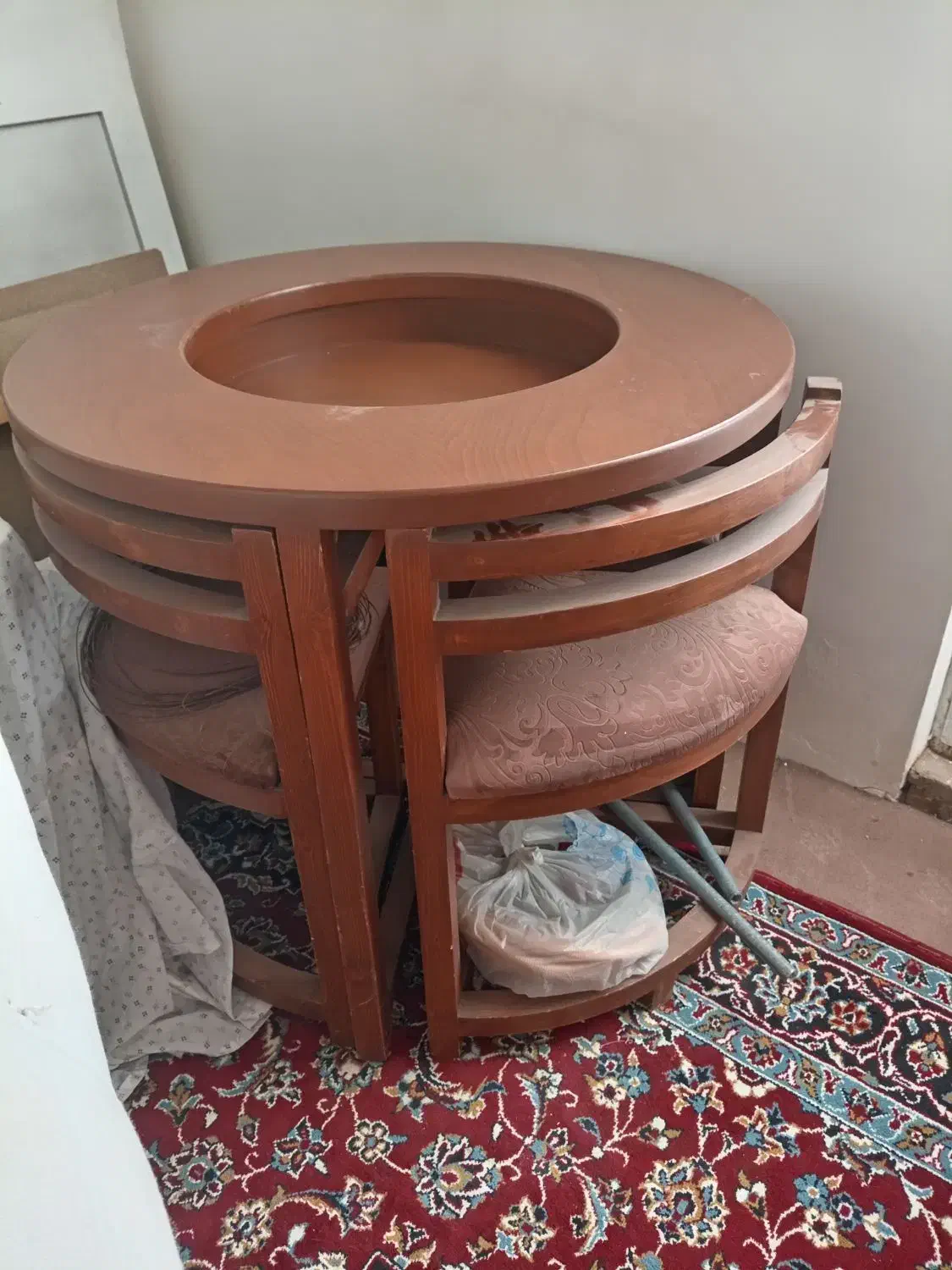 میز ناهار خوری|میز و صندلی غذاخوری|نیشابور, کوی حسینی|دیوار