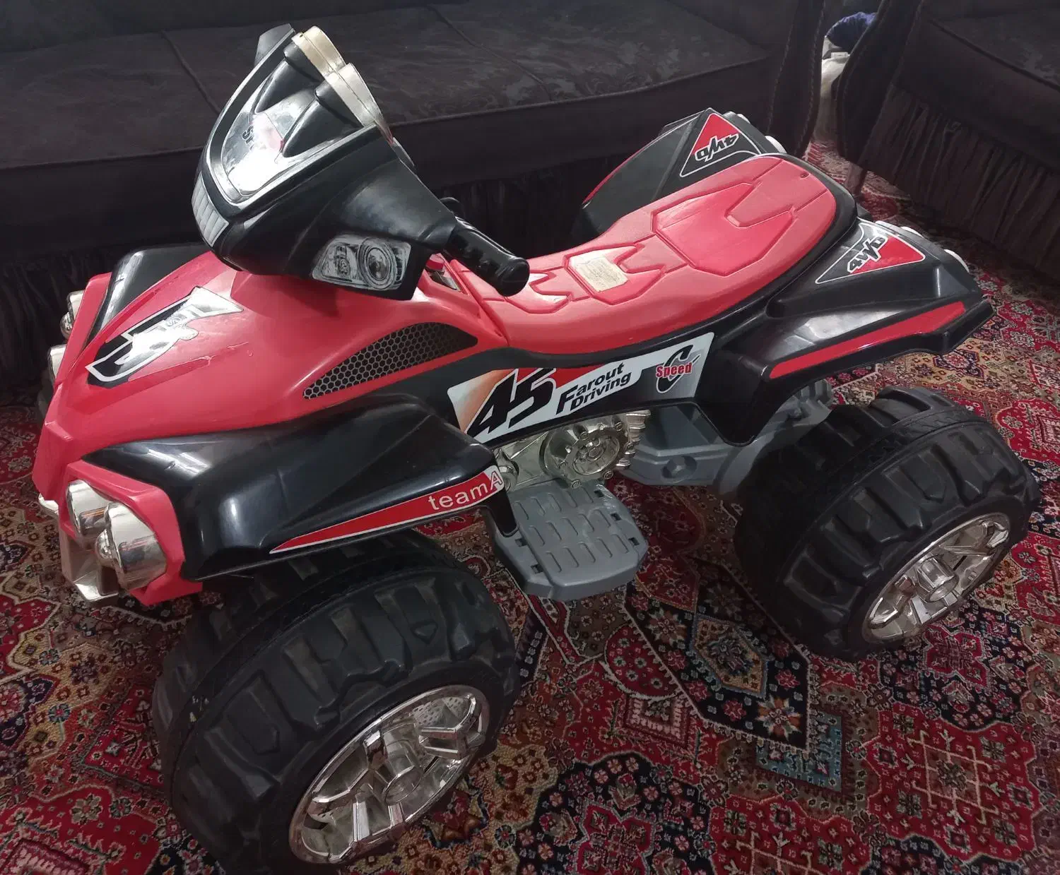 ماشین شارژی|اسباب‌بازی بچه|نقده, |دیوار