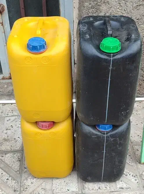 دبه ۲۰ لیتری|ظروف نگهدارنده، پلاستیکی، یک‌بارمصرف|ساوه, |دیوار