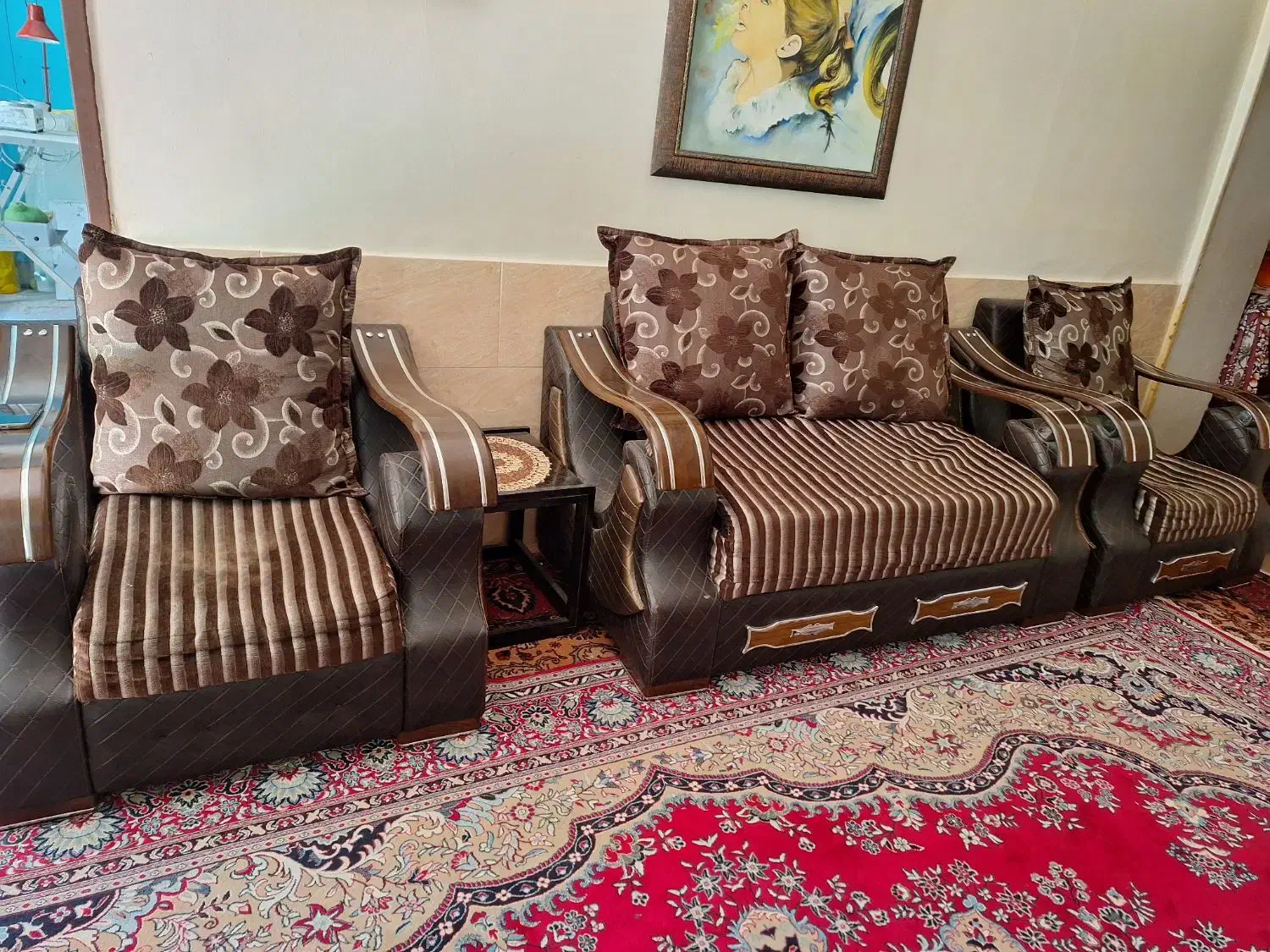 مبل ۷نفره درجه یک کلاسیک|مبلمان خانگی و میز عسلی|شیراز, زند|دیوار