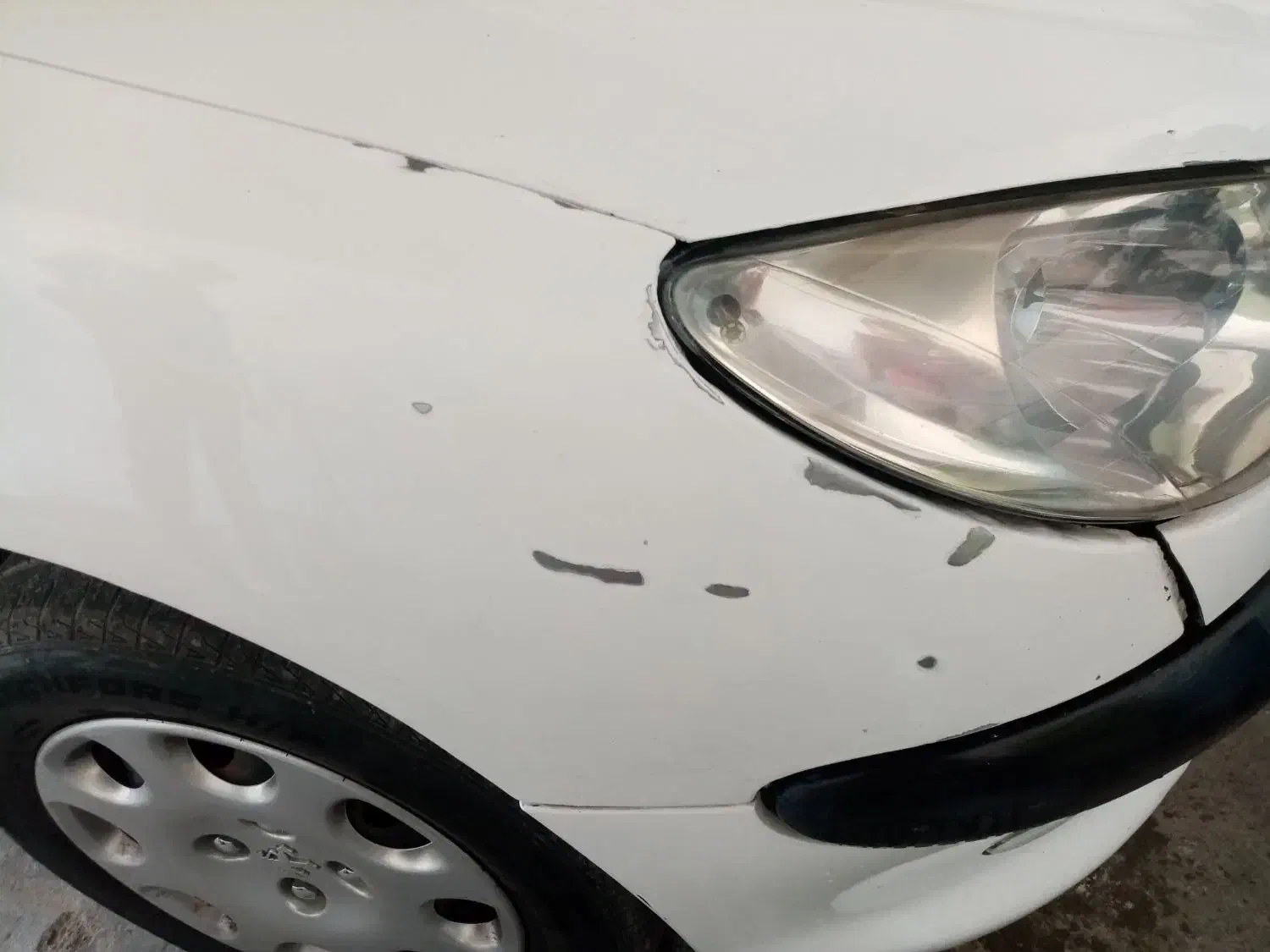 لیسه گیری واکس پولیش و رنگ تضمینی|خدمات موتور و ماشین|یزد, |دیوار