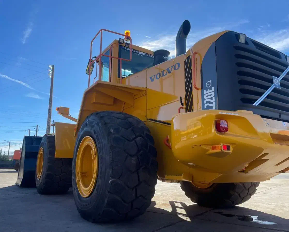 راننده بنز جفت و لودر دنبال کار میگردم|استخدام حمل و نقل|میاندوآب, |دیوار