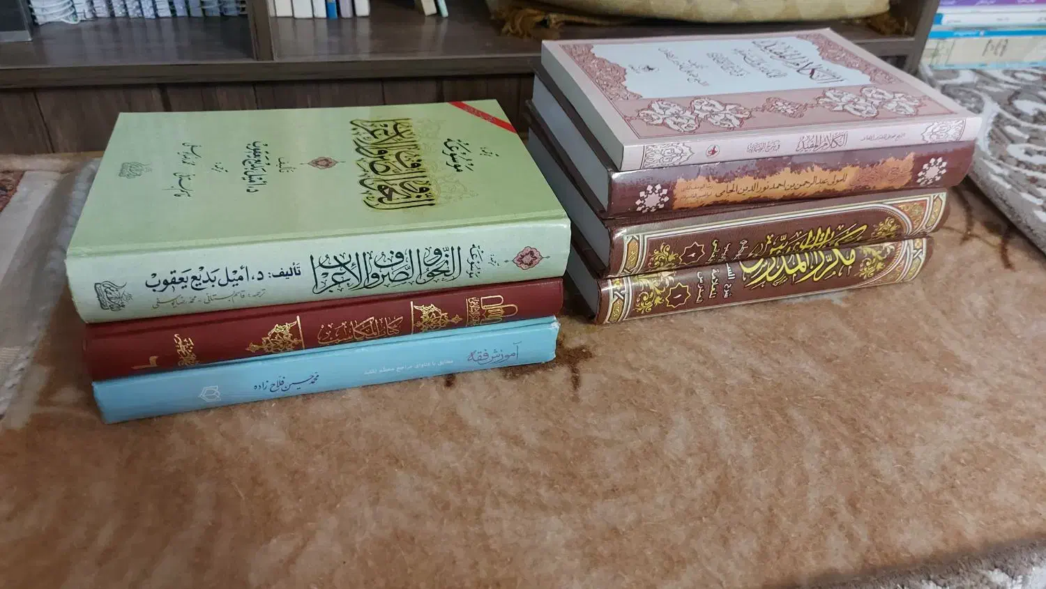 فروش کتاب یا معاوضه|کتاب و مجله مذهبی|اراک, |دیوار