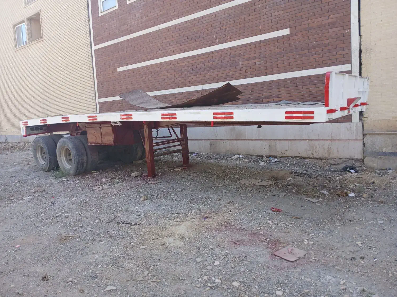 فروش کفی سنگ کش ۹ متری|خودرو سنگین|نطنز, |دیوار