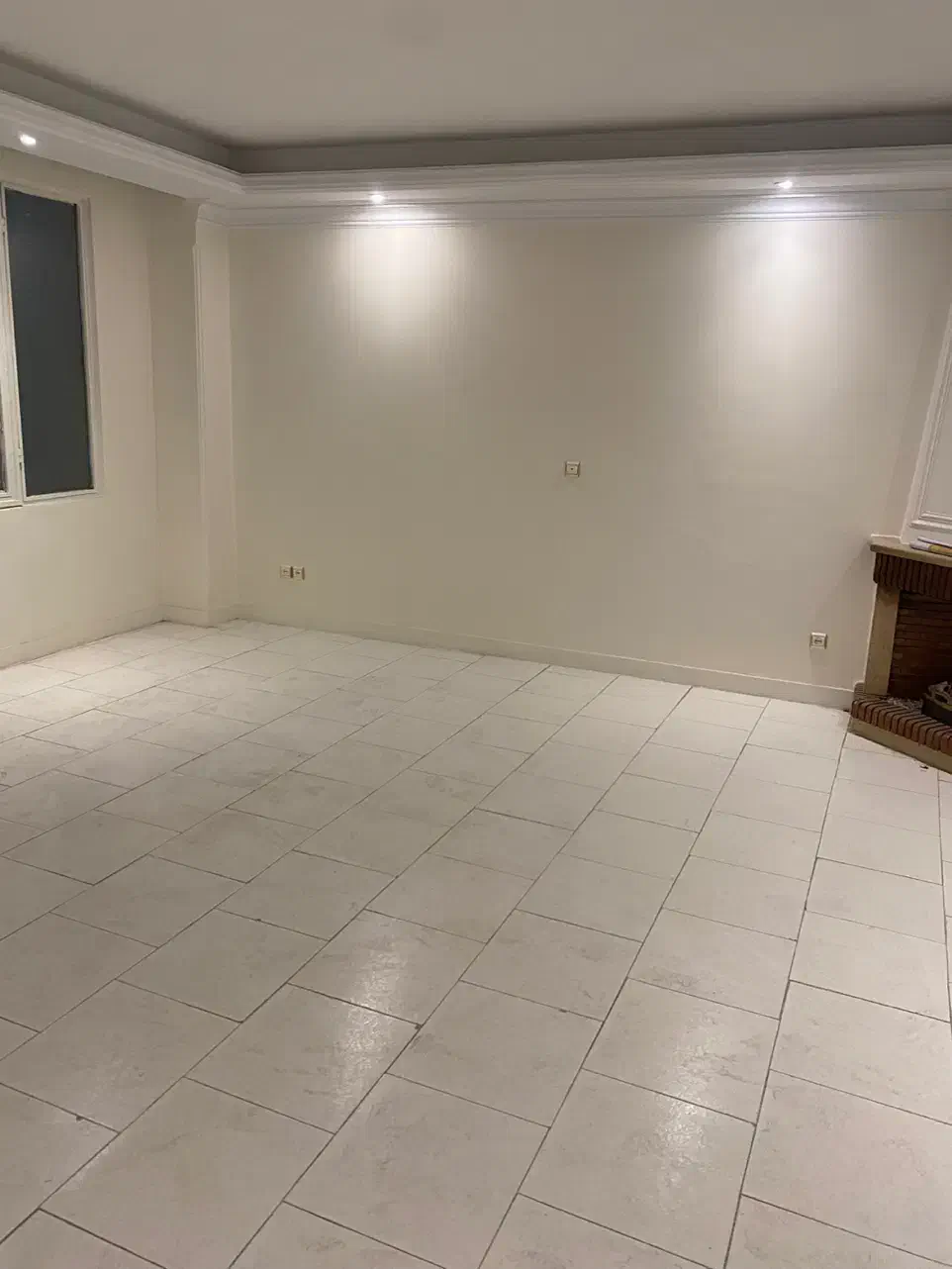 ۸۰ متر دو خواب فول امکانات