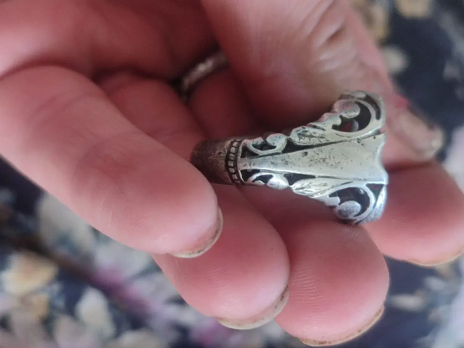 انگشتر|کلکسیون اشیاء عتیقه|نهاوند, |دیوار