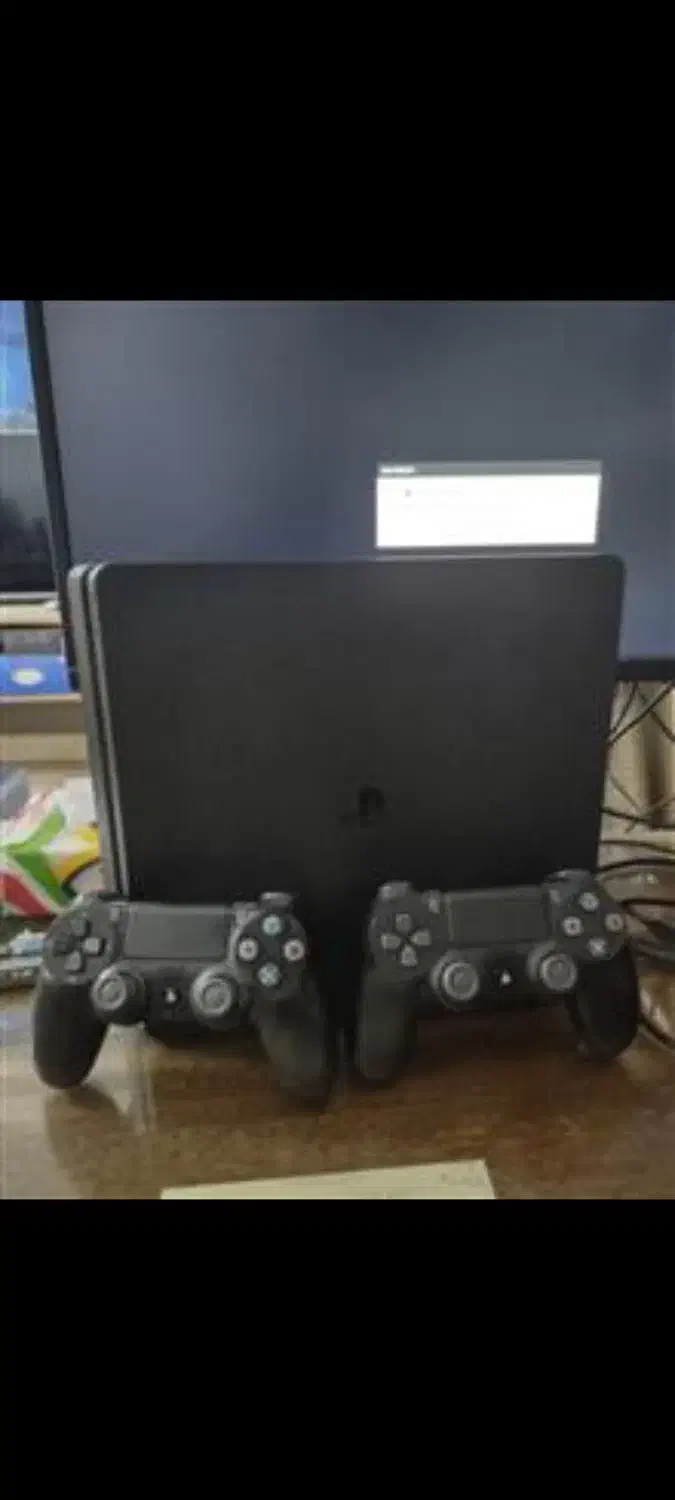 پی اس فور اسلیم یک ترا دو دسته اصلی و در حد نو|کنسول، بازی ویدئویی و آنلاین|تربتحیدریه, فرمانداری|دیوار