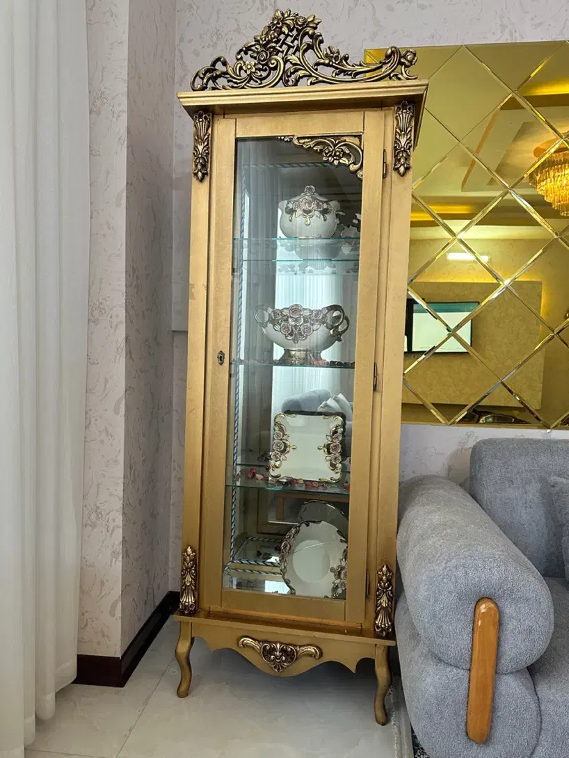 گنجه طلایی شیک|بوفه، ویترین، کنسول|شیروان (خراسان), |دیوار