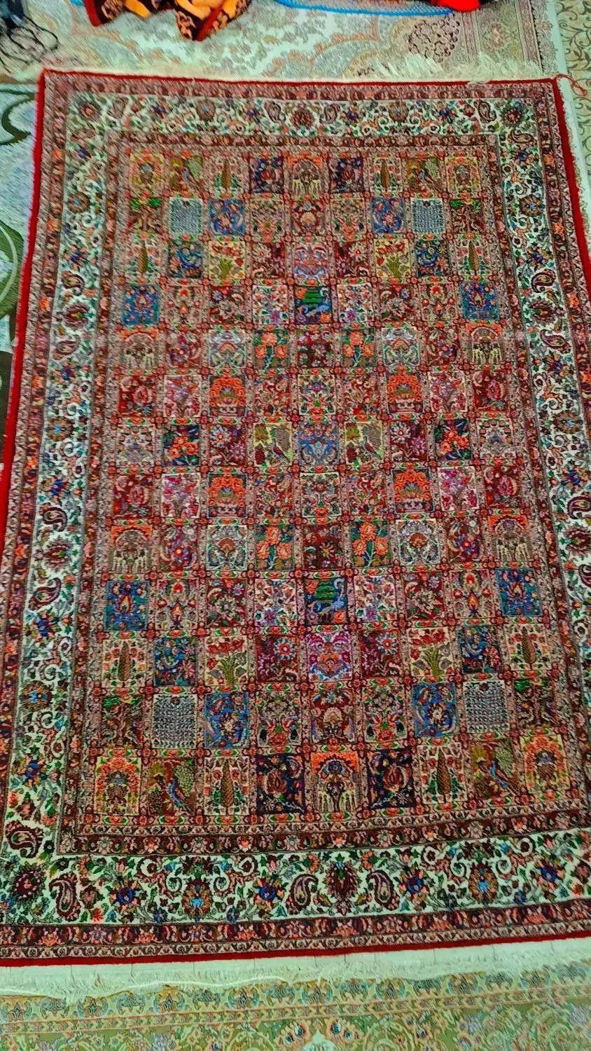 قالی دستباف بختیاری|فرش|نجفآباد, یزدانشهر|دیوار