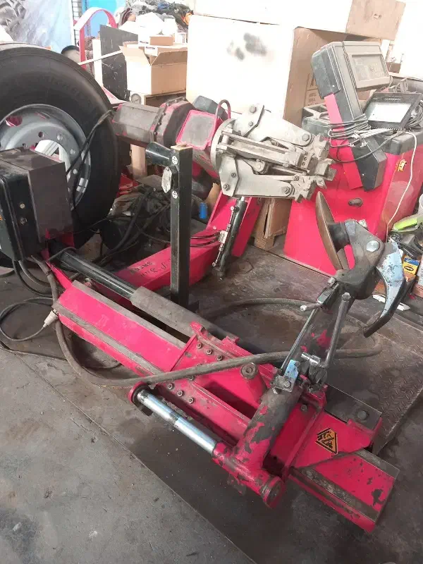 لاستیک درآر دست دوم|ماشین‌آلات صنعتی|اصفهان, باغ زرشک|دیوار