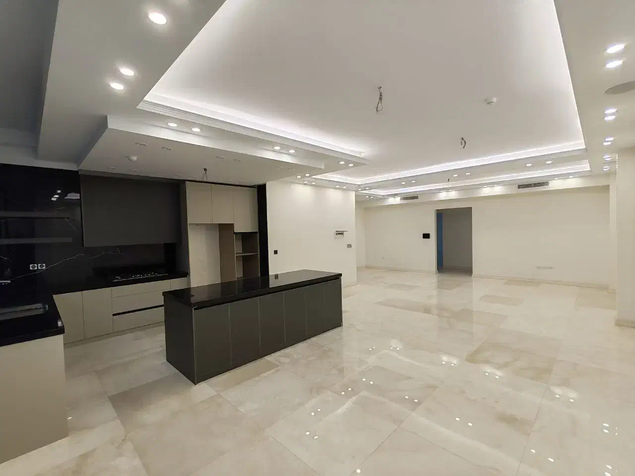 اجاره آپارتمان160متر/3خواب/شهرک غرب/8واحدی/فول|اجارهٔ آپارتمان|تهران, ایوانک|دیوار