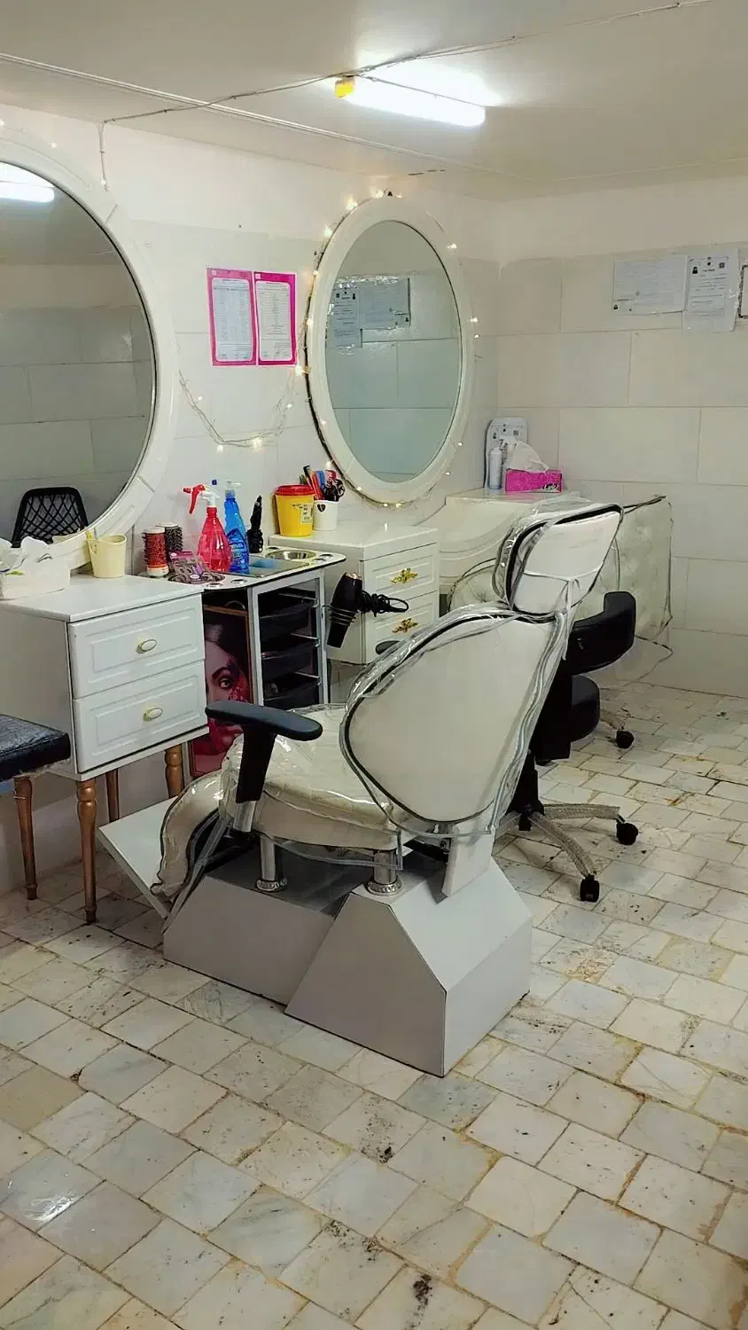 اصلاح و تمام خدمات با بهترین کیفیت و کمترین قیمت|خدمات آرایشگری و زیبایی|میبد, |دیوار