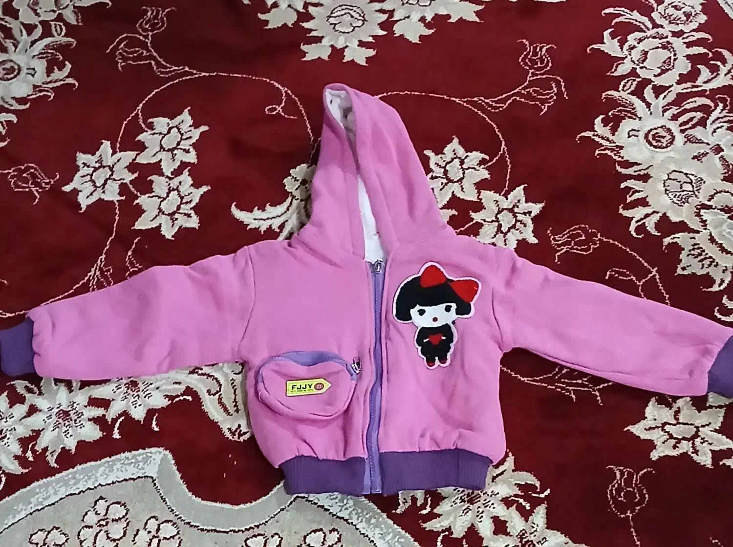 پلیور|لباس|قصرشیرین, |دیوار