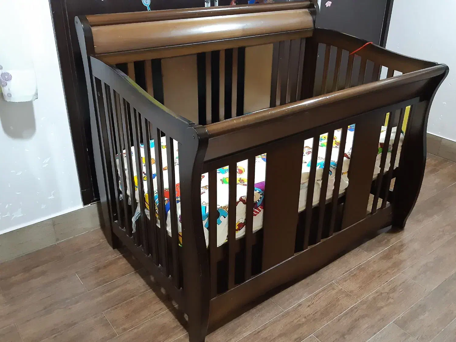 سرویس خواب بچگانه|تخت و سرویس خواب|آبادان, |دیوار