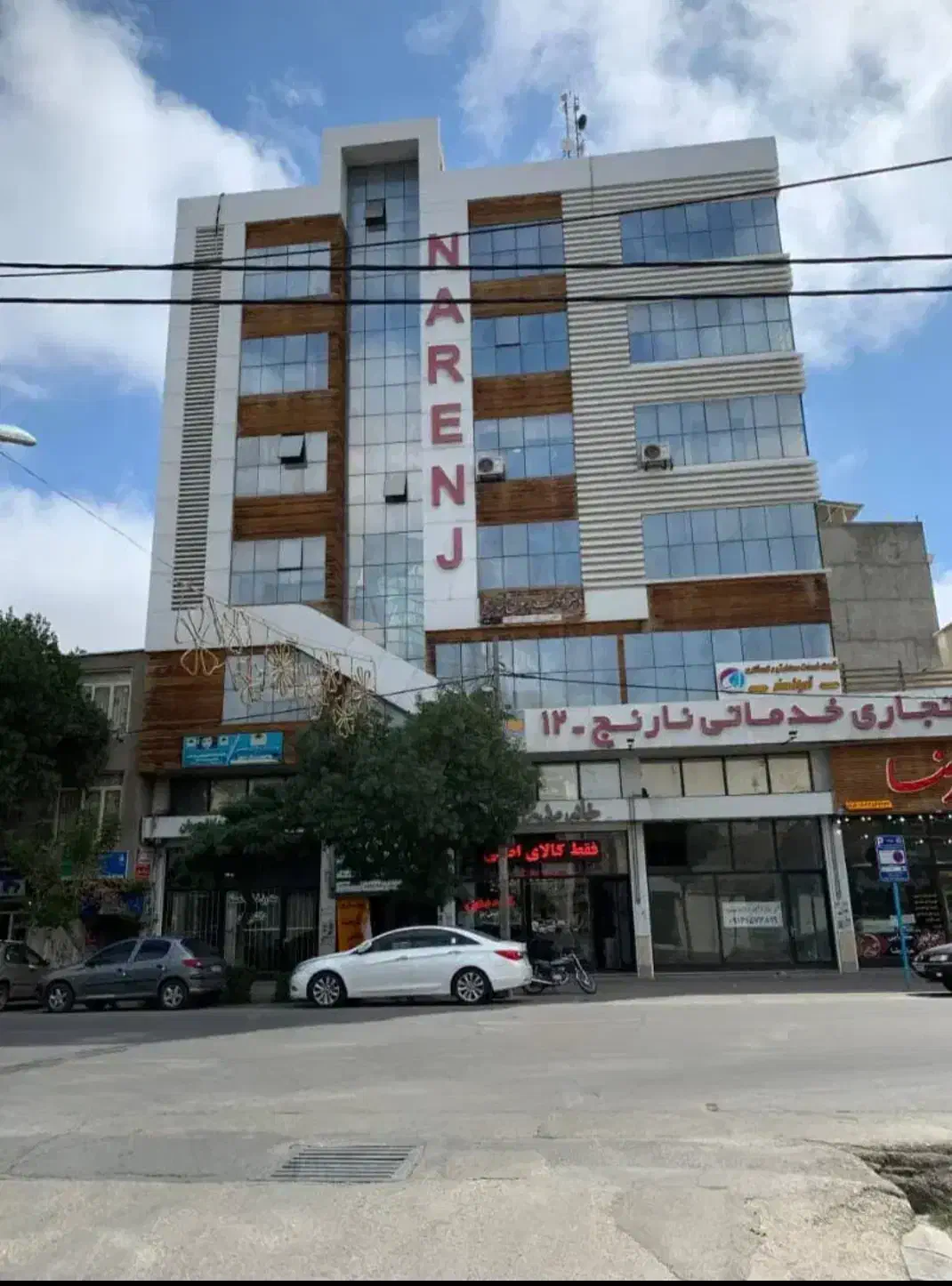 ۷۵متر آپارتمان اداری تجاری  در عالی قاپو|فروش دفتر کار، اتاق اداری، مطب|اردبیل, |دیوار