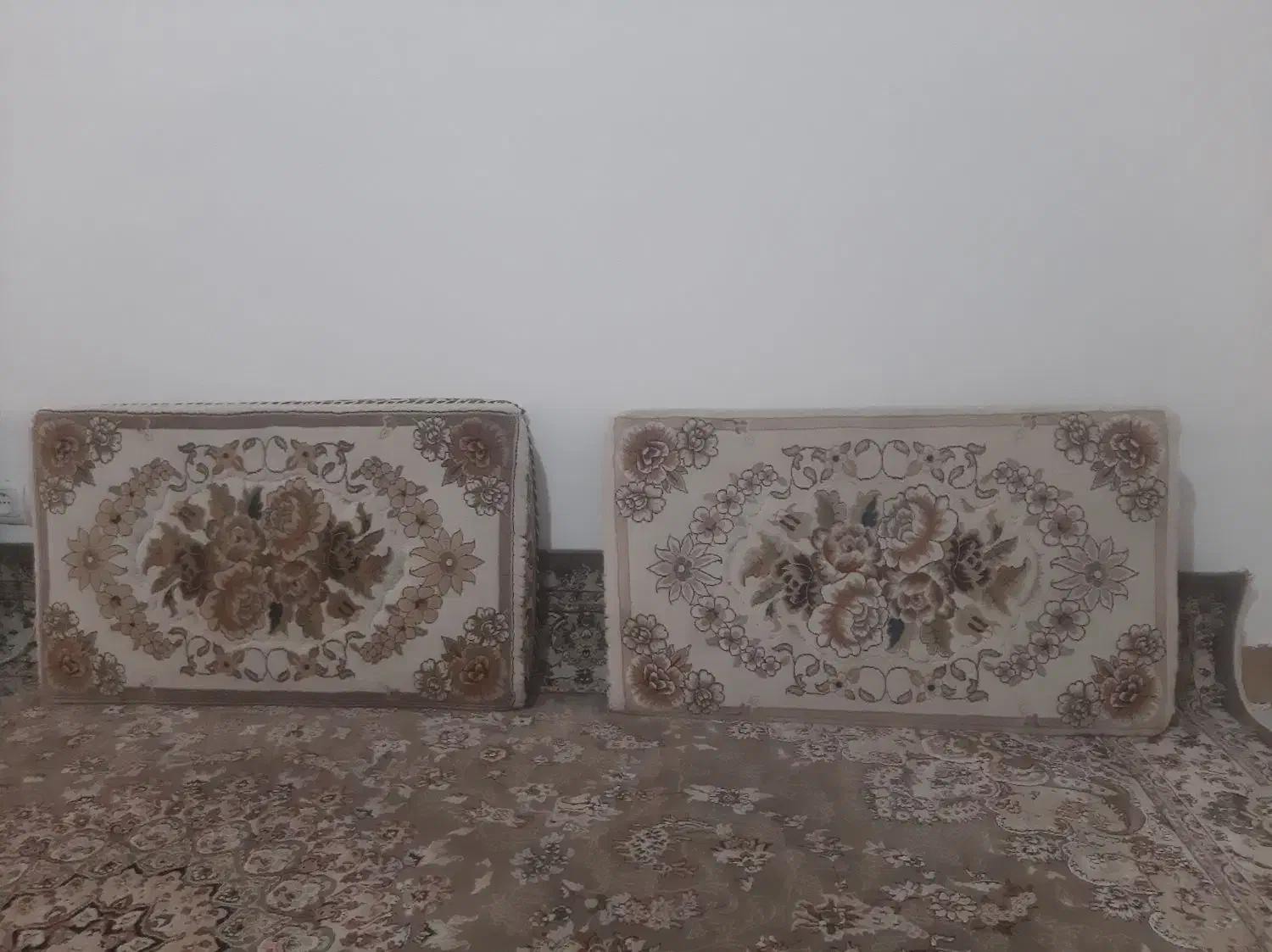 پشتی|پشتی|اندیشه, شهرک المهدی|دیوار