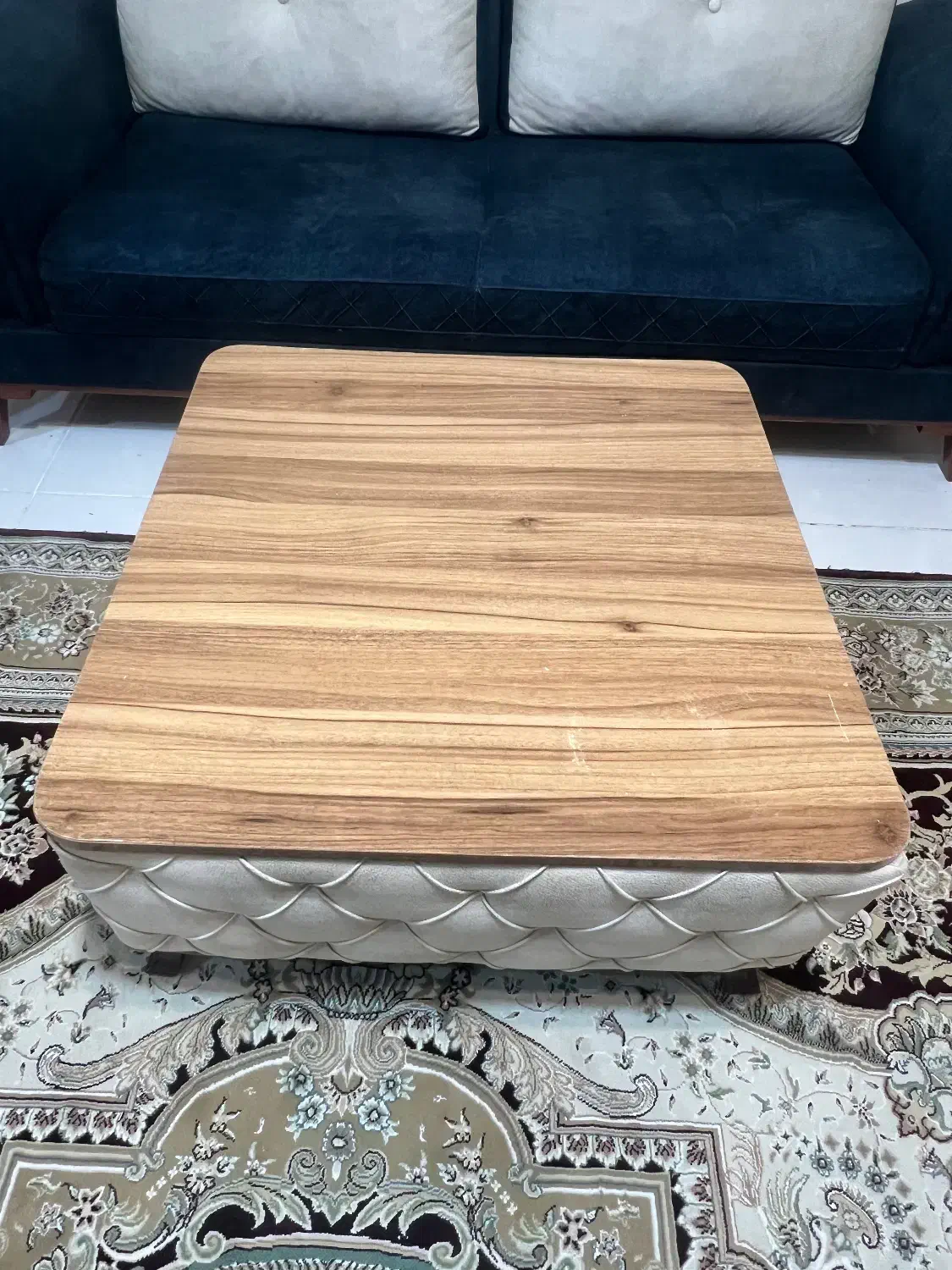 پاف جلو مبلی چستر|مبلمان خانگی و میز عسلی|پرند, فاز ۶|دیوار