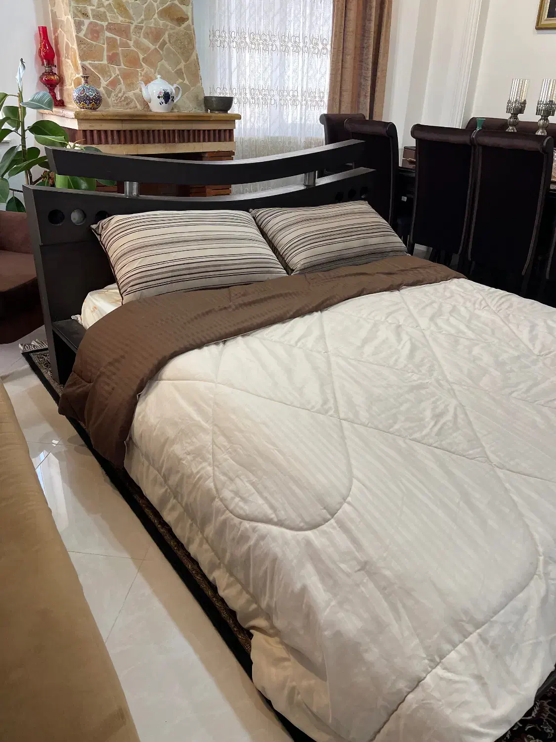 تخت خواب دو نفره با تشک خوش خواب|تخت و سرویس خواب|چالوس, |دیوار