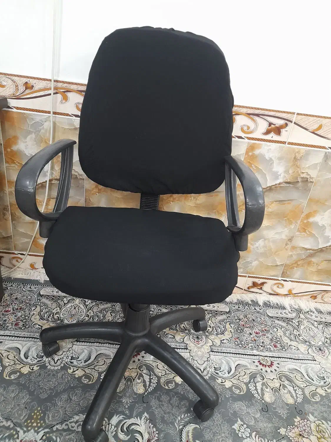 صندلی۲ عدد|صندلی و نیمکت|بروجرد, |دیوار