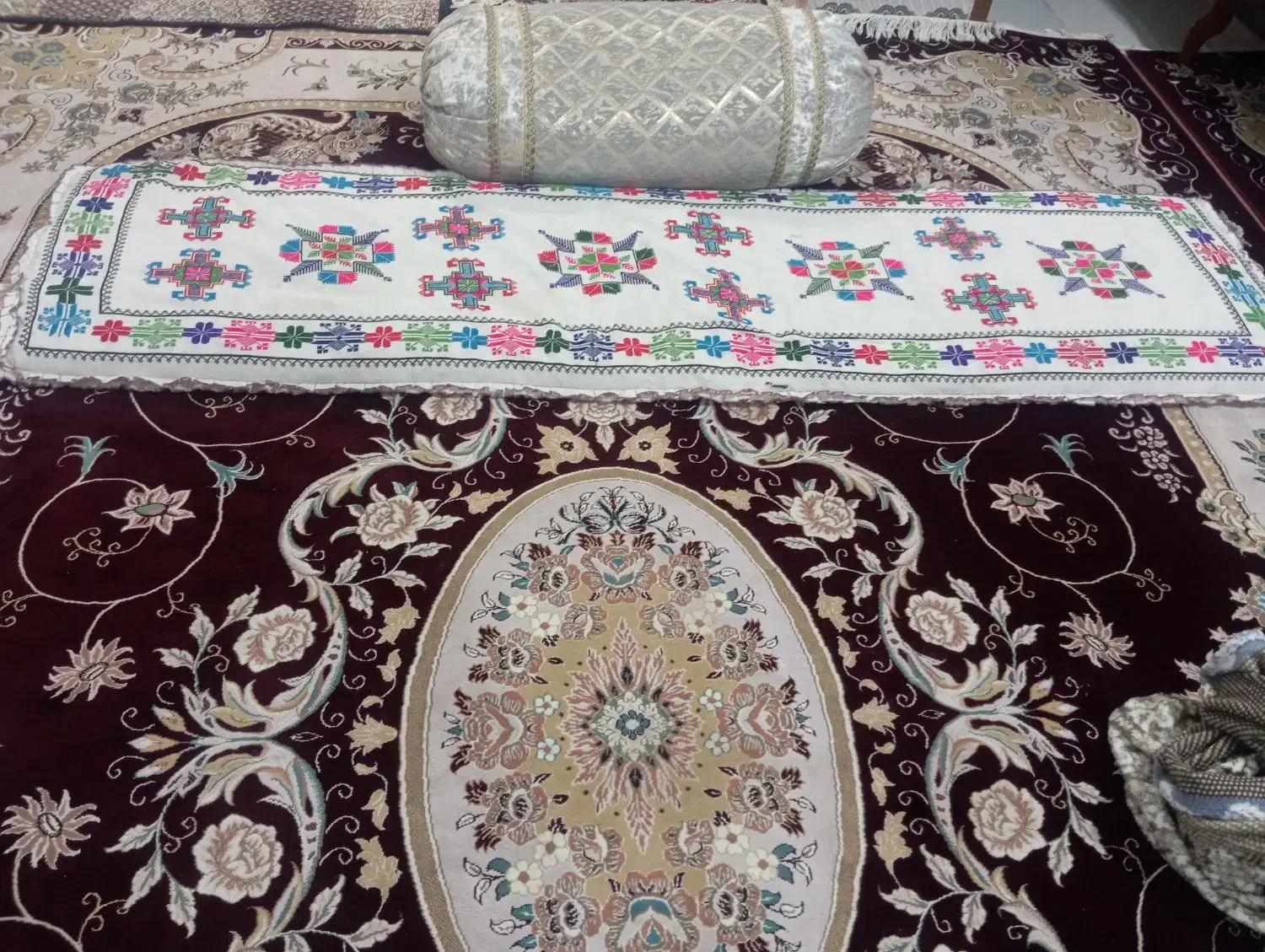 صنایع دستی پشتی وکناره|صنایع دستی و سایر لوازم تزئینی|تیمور آباد, |دیوار