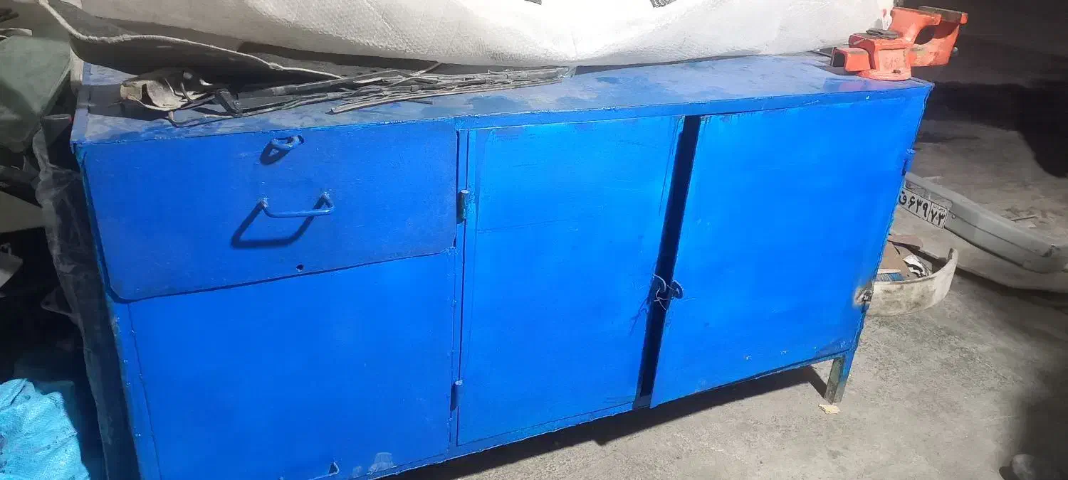 میزکار|ابزارآلات|آباده, |دیوار