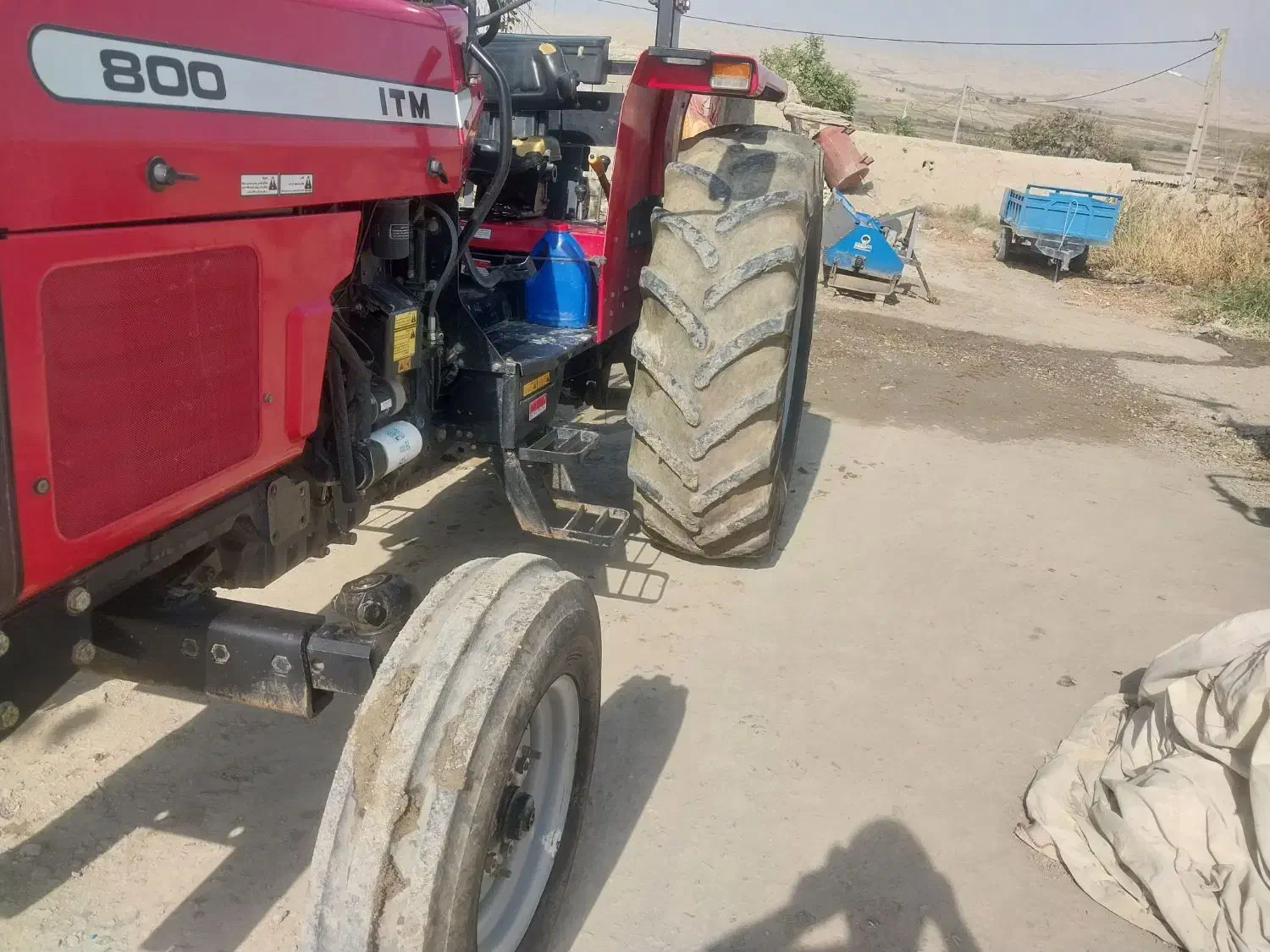 تراکتور800تک مدل1400|خودرو سنگین|آشخانه, |دیوار