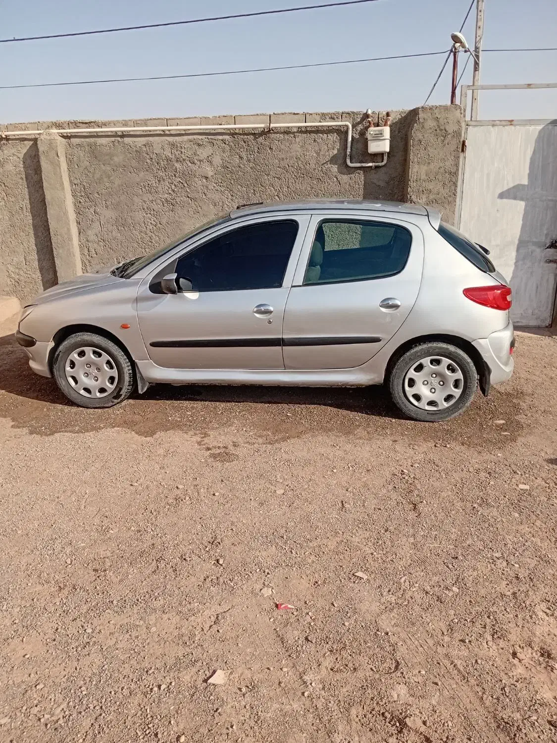 ۲۰۶تیپ۲مدل۸۳|خودرو سواری و وانت|نیشابور, امام|دیوار