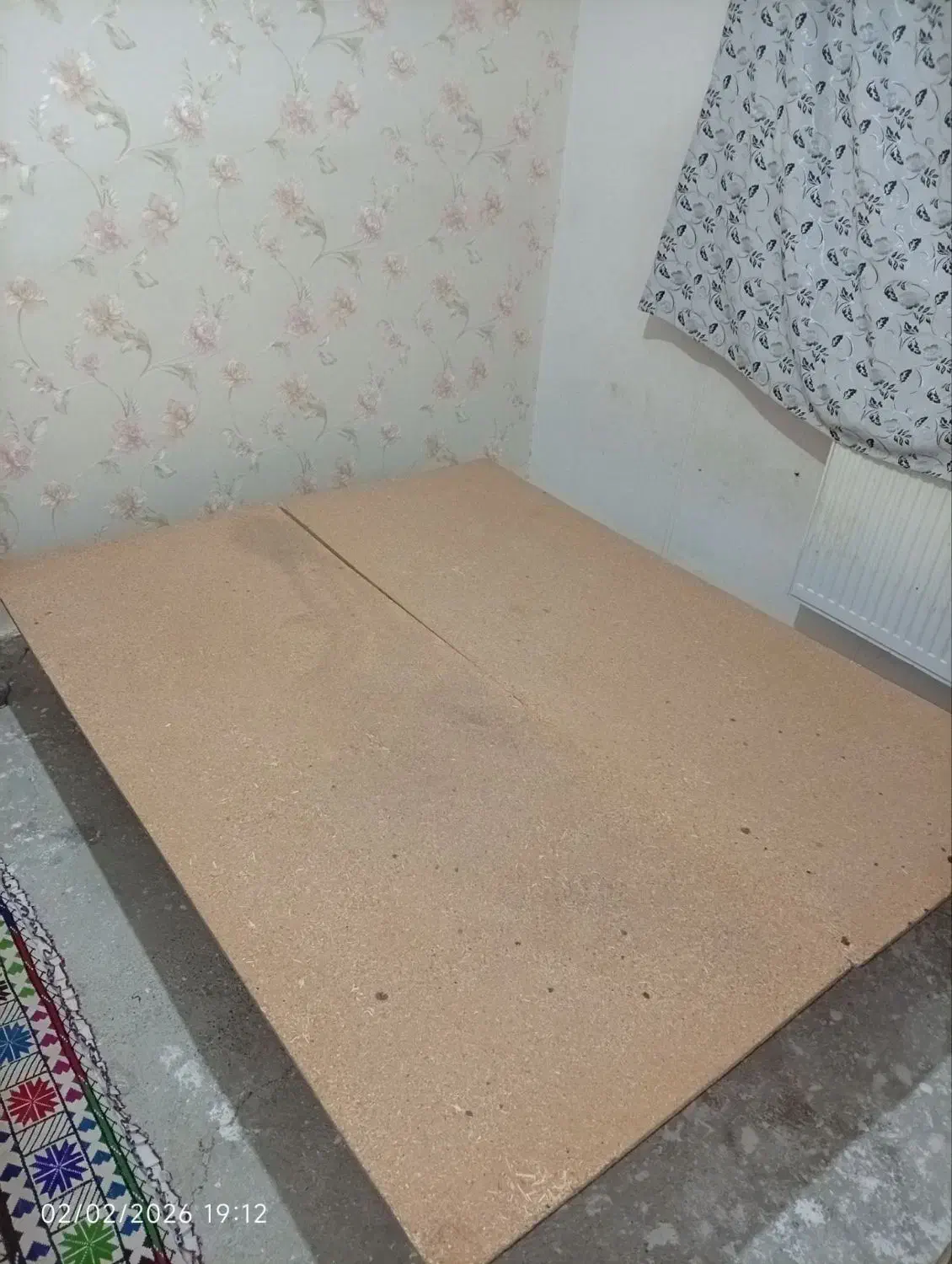 کفی تخت دو نفره|تخت و سرویس خواب|گلبهار, شهر جدید گلبهار|دیوار