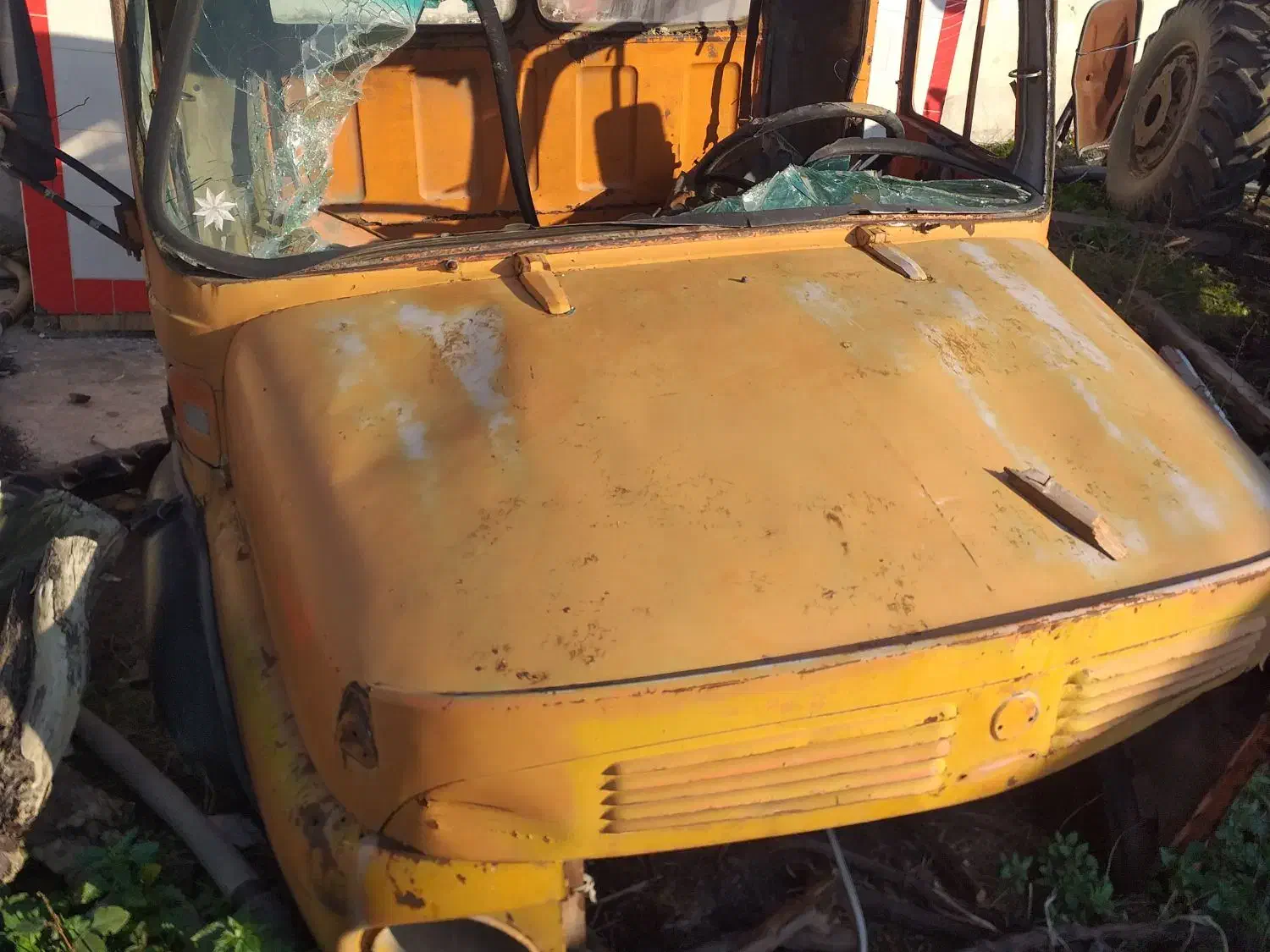 اتاق بنز۱۹۲۱|خودرو سنگین|گنبد کاووس, |دیوار