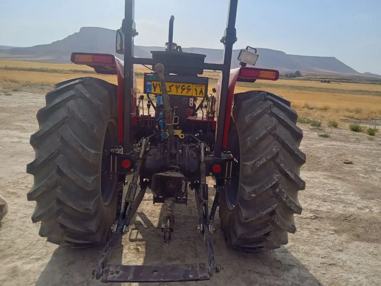 تراکتور۸۰۰ جفت|خودرو سنگین|کبودرآهنگ, |دیوار