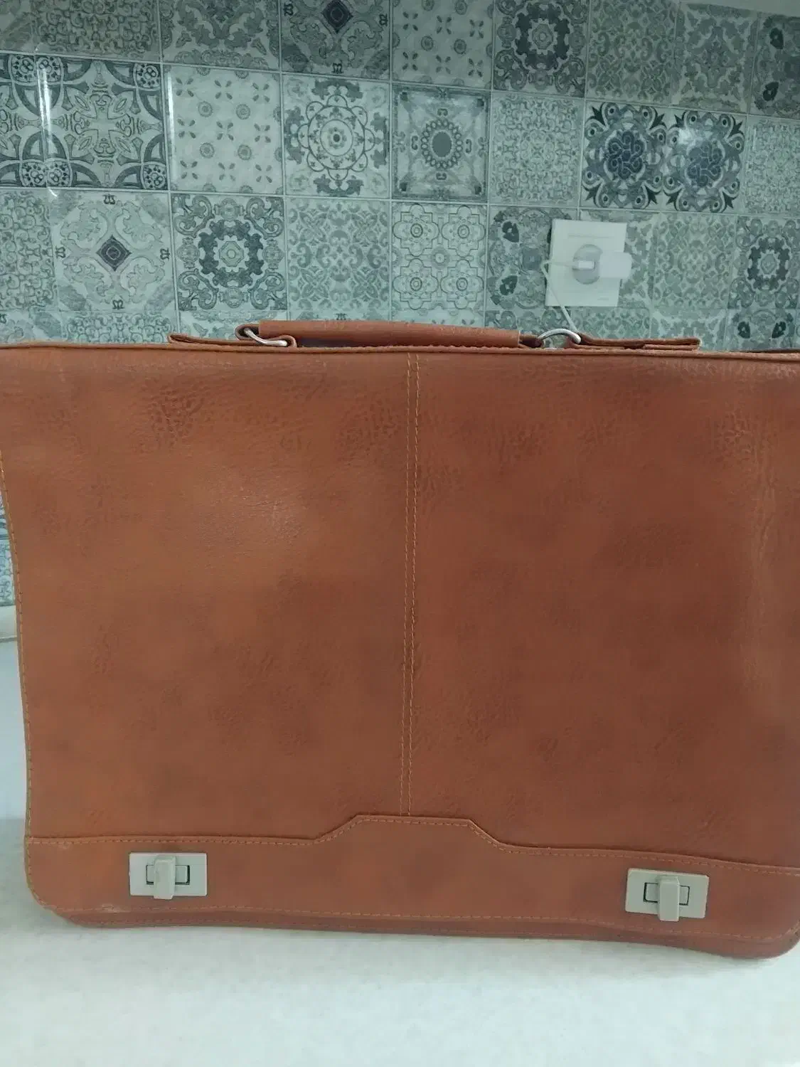 کیف چرمی اداری|کیف، کفش، کمربند|اراک, |دیوار