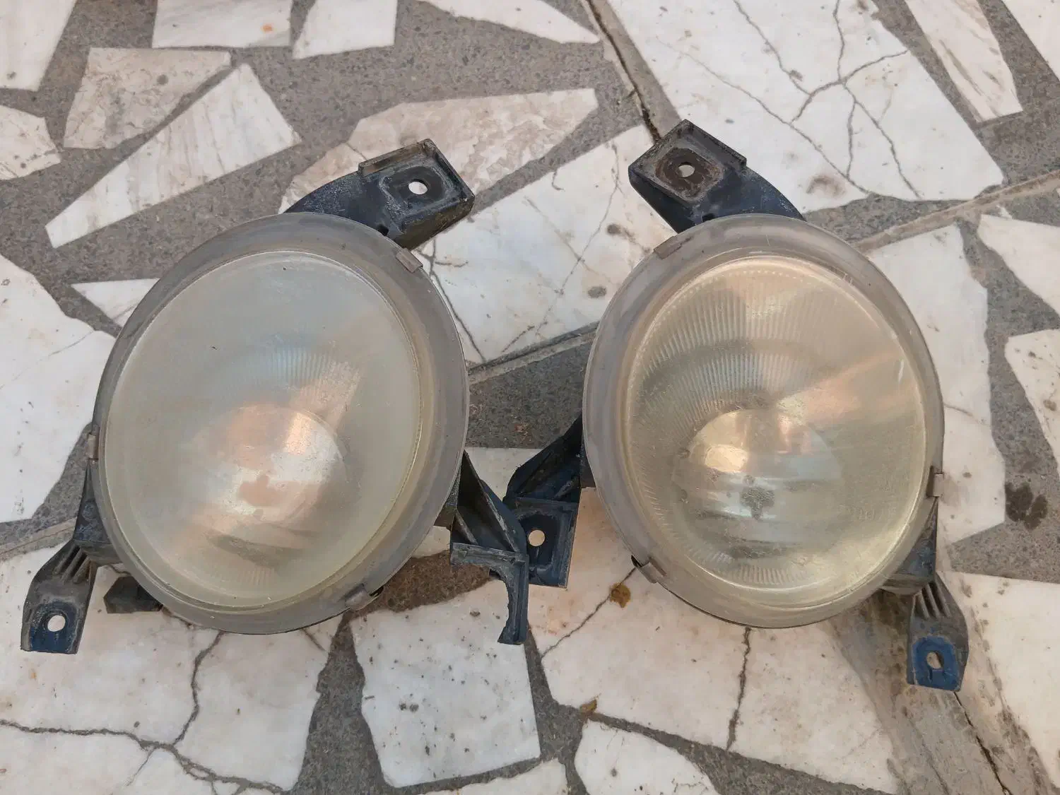 چراغ جلو و چراغ مه شکن تیبا|قطعات یدکی و لوازم جانبی|بابل, |دیوار