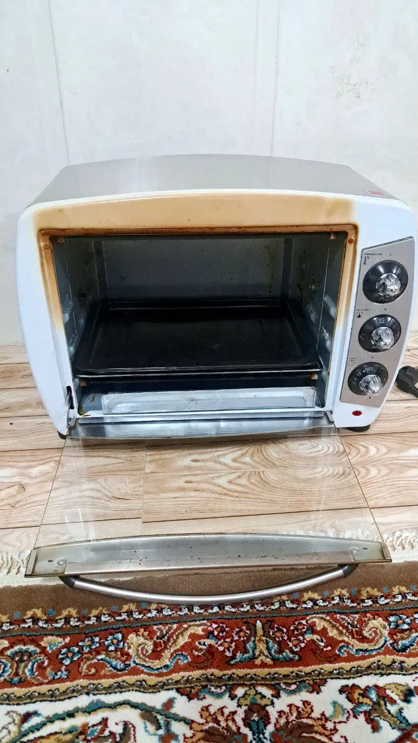 توستر TOSHEBA|اجاق گاز و لوازم برقی پختوپز|شهریار, شهرک نماز (دینار آباد)|دیوار