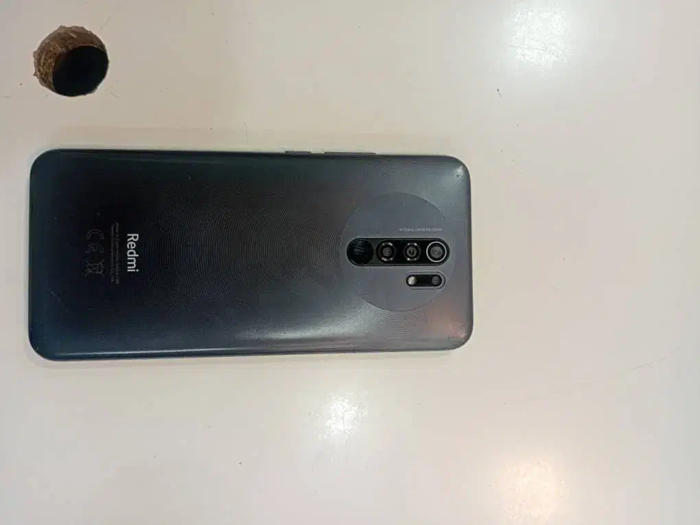 شیائومی ردمی ۹بدون خط و خش شارژر و ایرپاد|موبایل|شیراز, معالی‌آباد|دیوار