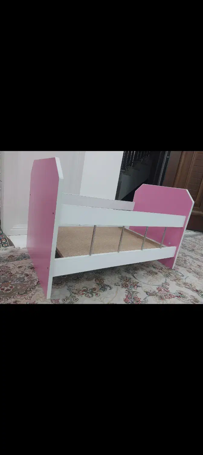 تخت نوزاد|تخت و صندلی بچه|قم, انسجام|دیوار