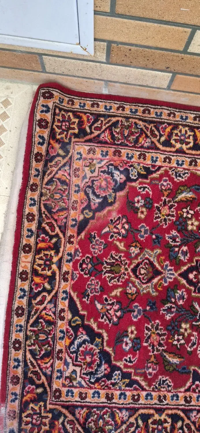 کناره|فرش|قم, زنبیل آباد|دیوار