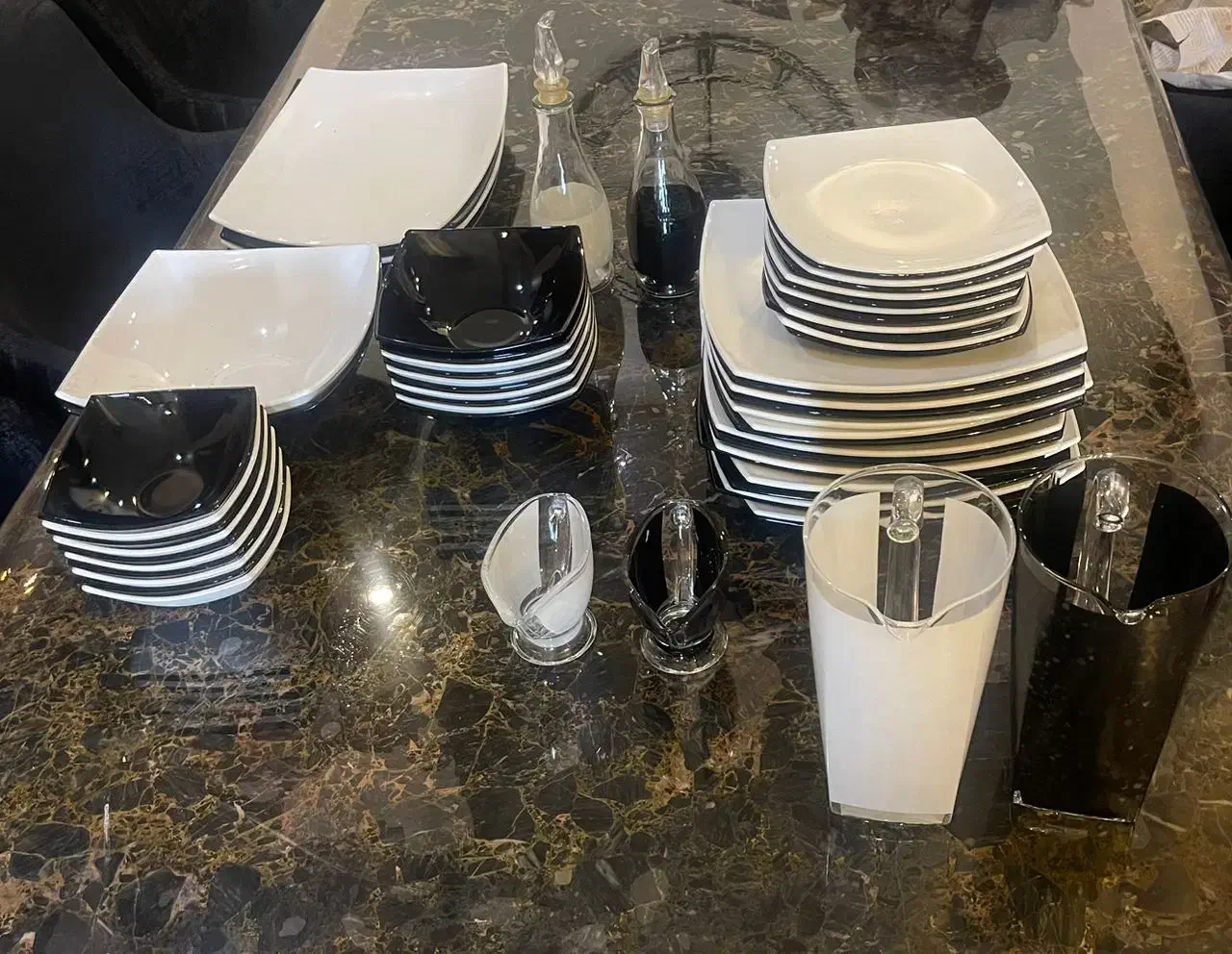 سرویس  آرکوپال روز و شب فرانسه|ظروف سرو و پذیرایی|اصفهان, خانه اصفهان|دیوار