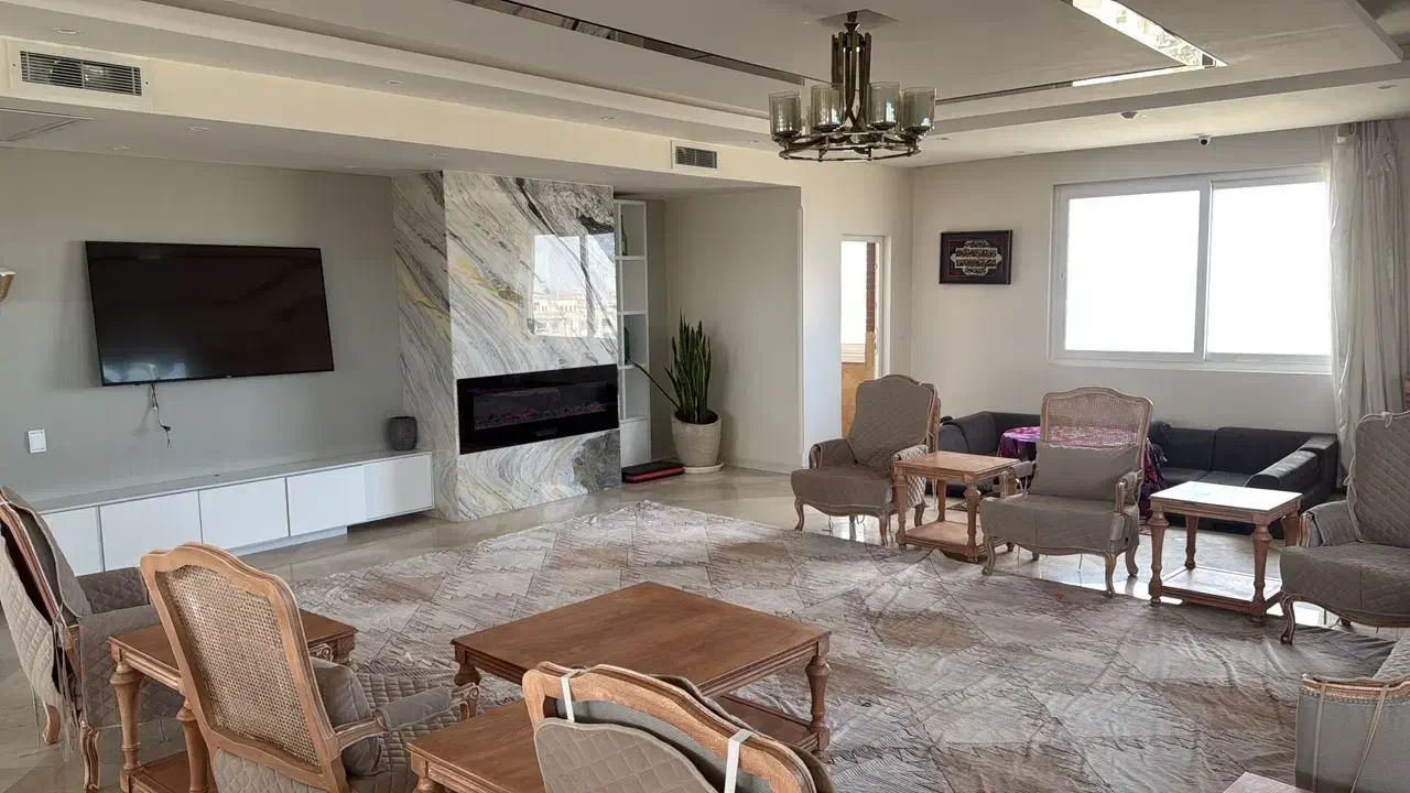 حیاط دربست مناسب آرایشگاه و سکونت|اجارهٔ خانه و ویلا|رباطکریم, رباطکریم|دیوار