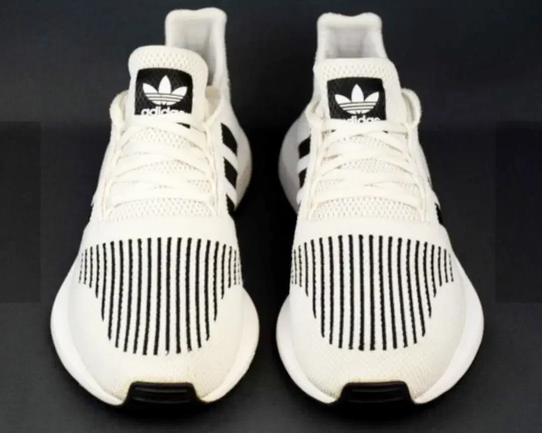 کتونی رانینگ وشهری اورجینال adidas|کیف، کفش، کمربند|رشت, بوسار|دیوار